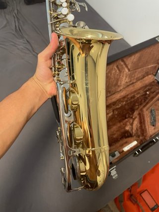 Saxofón Yamaha YAS-25