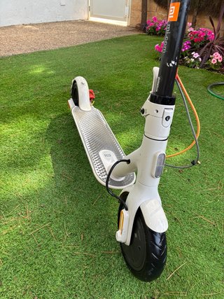 Patinete Eléctrico Xiaomi Mi 365