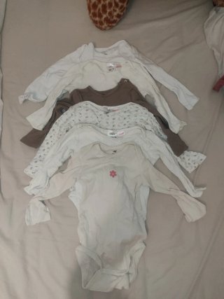 Pack 5 Bodies Manga Larga Bebé H&M y Zara talla 82
