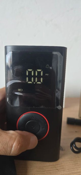 Inflador Eléctrico Portátil Powools