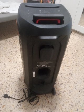 Altavoz JBL Negro