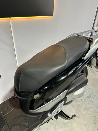 Honda SH300