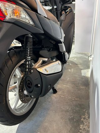Honda SH300