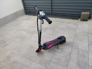 Patinete Eléctrico Juvenil Negro/Rojo HomCom