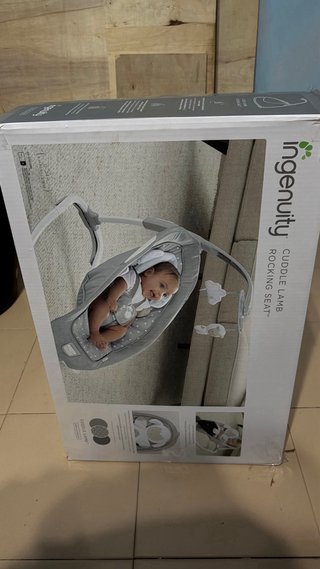 Hamaca Ingenuity Cuddle Lamb Rocking Seat