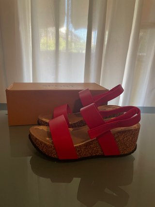 Sandalias de tacón alto