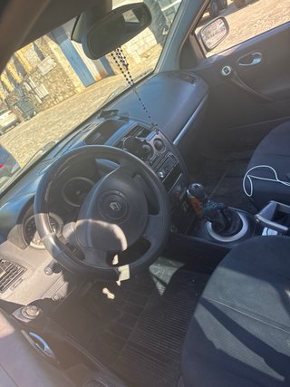 Renaul megane sedan Turismo 2005