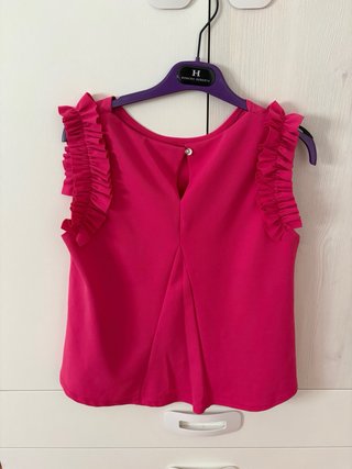 Camiseta rosa volantes perlas Talla S