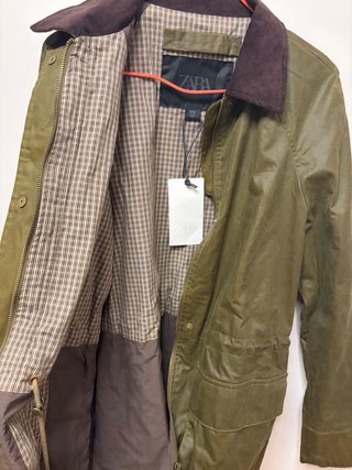 Chaqueta gabardina encerada Zara Verde Talla S
