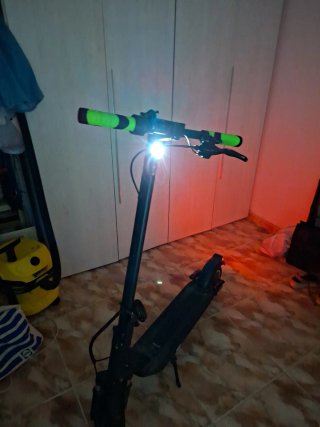 Patinete Eléctrico Negro