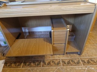 Escritorio Roble Extensible, con ruedas