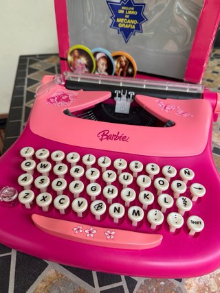 Máquina de escribir Barbie