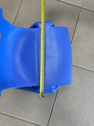 Sillas infantiles de colores (16 unidades)