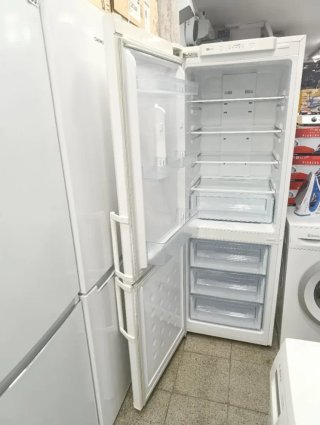 Nevera combi Samsung 1.76x60cm No Frost