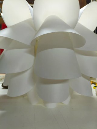 Lámpara colgante IKEA blanca papel