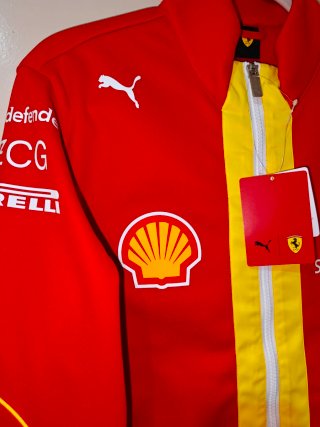 Chaqueta Ferrari Roja y Amarilla original