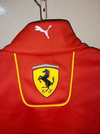 Chaqueta Ferrari Roja y Amarilla original