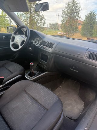 Volkswagen Golf 2002