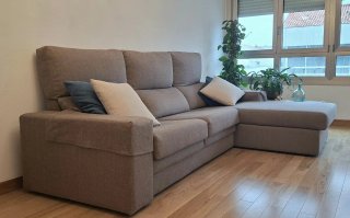 Sofá chaise longue tela gris/beige