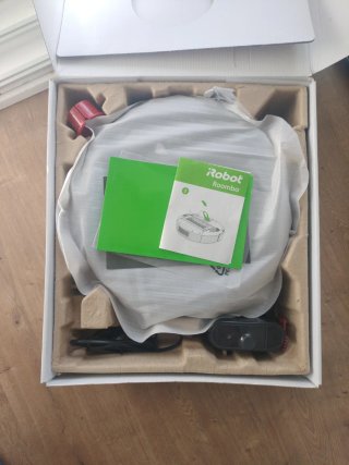 Robot Aspirador Roomba 671. Funciona bien.