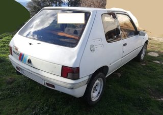 Peugeot 205 1998