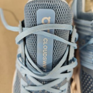 Zapatillas On Running Cloudswift Talla 42