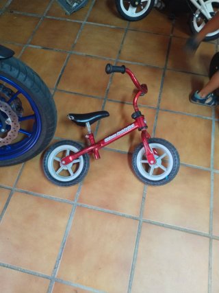 Bicicleta infantil Chicco Red Bullet