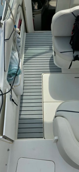 Barco Monterey 242 Cruiser