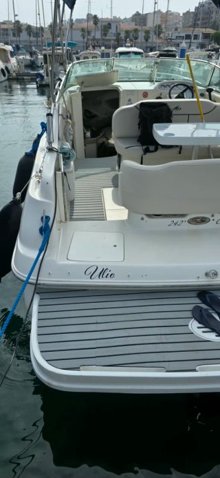 Barco Monterey 242 Cruiser