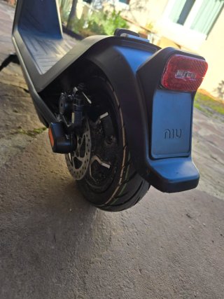 Patinete Eléctrico NIU KQi3 Pro Casi Nuevo