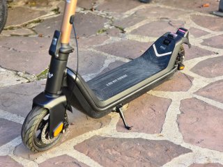 Patinete Eléctrico NIU KQi3 Pro Casi Nuevo