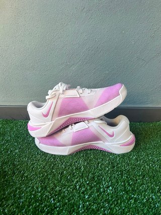 Nike Metcon 10 Pink/White - Talla 39