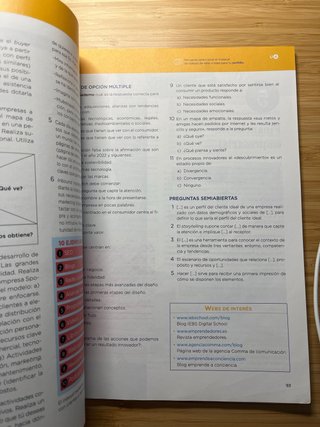 Empresa y diseño de modelos de negocio, 2 Bachi...