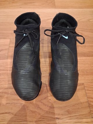 Botas de fútbol Nike Talla 40.5