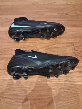Botas de fútbol Nike Talla 40.5