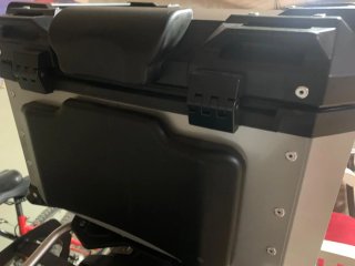 Baúl Trasero Moto 55L Aluminio