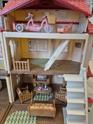 Casa con desvan Sylvanian Families