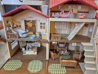 Casa con desvan Sylvanian Families