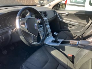 Volvo V60 2017