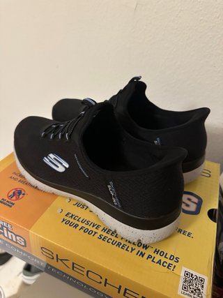 Zapatillas Skechers Slip-Ins 100% Impermeables