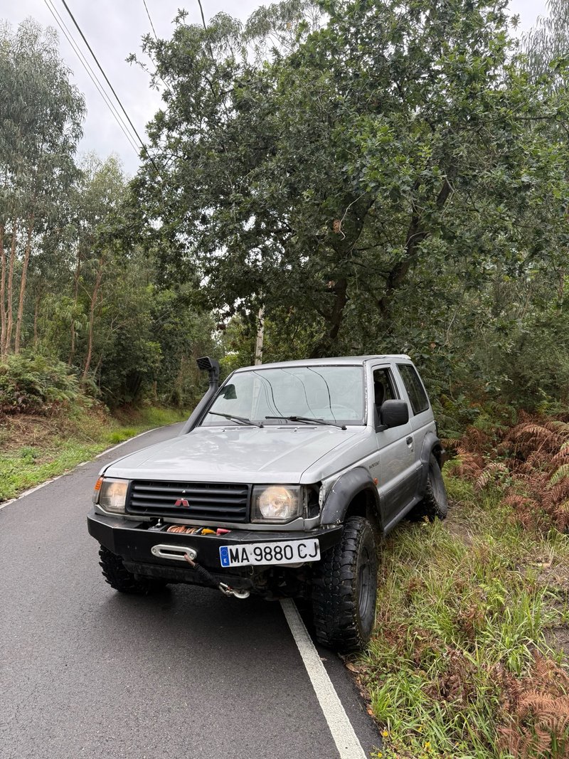 Mitsubishi Montero 1998 - foto 1