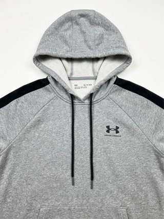 Sudadera Under Armour Gris con Rayas
