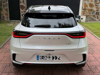 Lexus LBX Emotion Plus