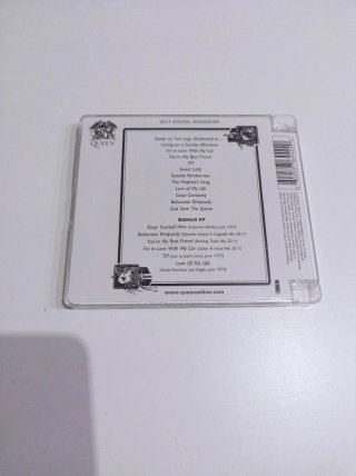 CD "A Night at the Opera" de Queen.