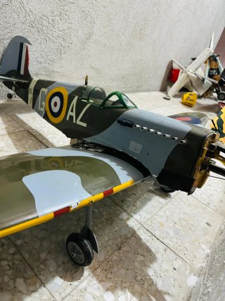 Maqueta Avión RC Spitfire WWII