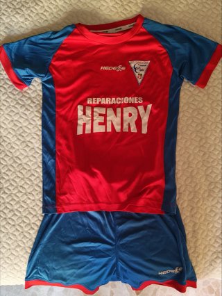 Equipación entrenamiento y chándal Ciudad de Cádiz