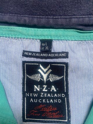 Polo N.Z.A. verde menta Talla L. Color verde menta