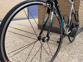 Bicicleta carretera BH L25 Liberty Seguros-A punto