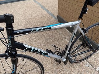 Bicicleta carretera BH L25 Liberty Seguros-A punto