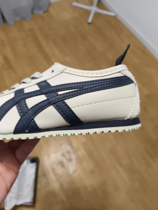 Onitsuka Tiger Mexico 66 Beige Navy Sneakers